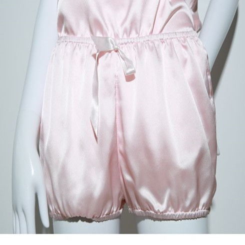 缕升女装 从产品到加盟，开启时尚事业新篇章